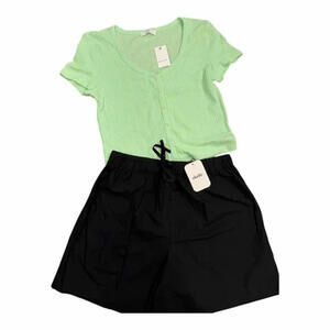 Elodie Lot of 2 NWT Women’s Shirt and Shorts size Large XL